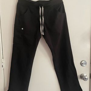 Figs kade cargo pants, petite medium